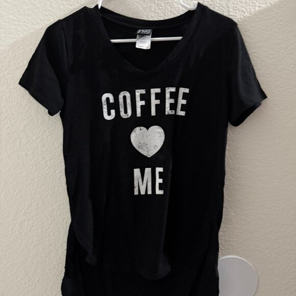 Coffee loves Me T-shirt Women size S Black - Picture 1 of 3